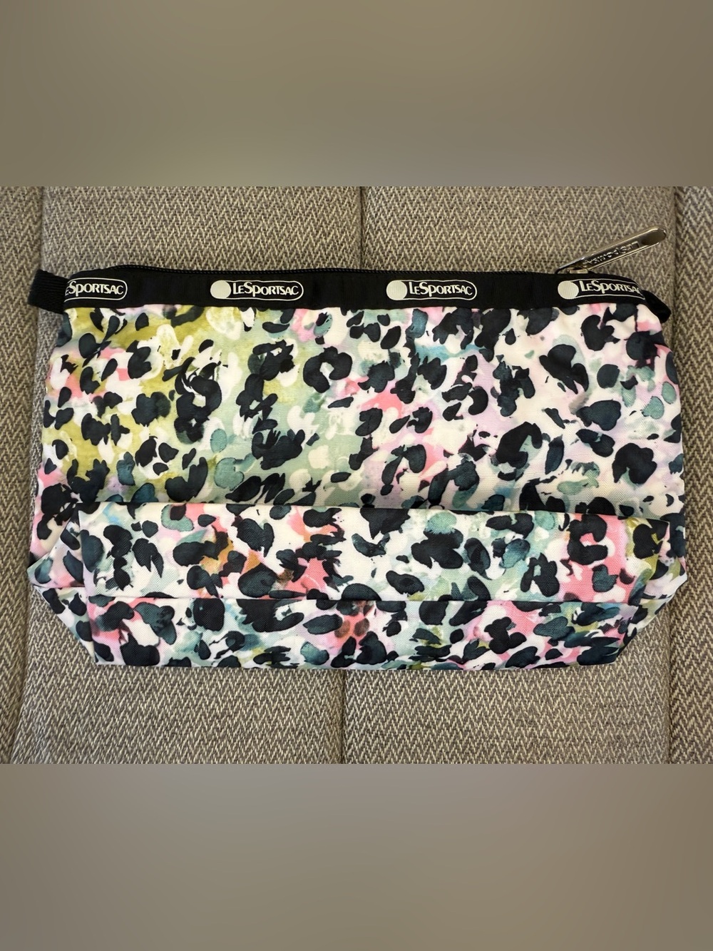 LeSportsac Zipper Pouch, ‘Charming Cheetah’ Watercolor Pattern - Picture 6 of 15